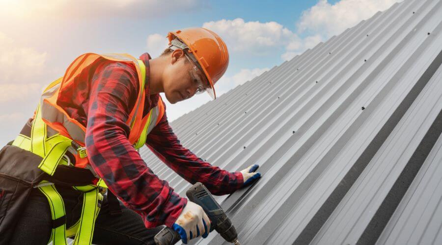 Professional Emergency Roof Repairs services in Pecks Mill, WV